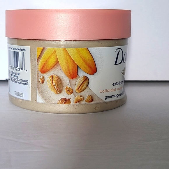 Dove Exfoliating Polish Body Scrub Oatmeal & Calendula Oil 10.5oz - Picture 4 of 6